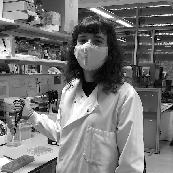
        ALEX MOORE
        I am a research assistant doing cell line engineering in the Royle Lab.